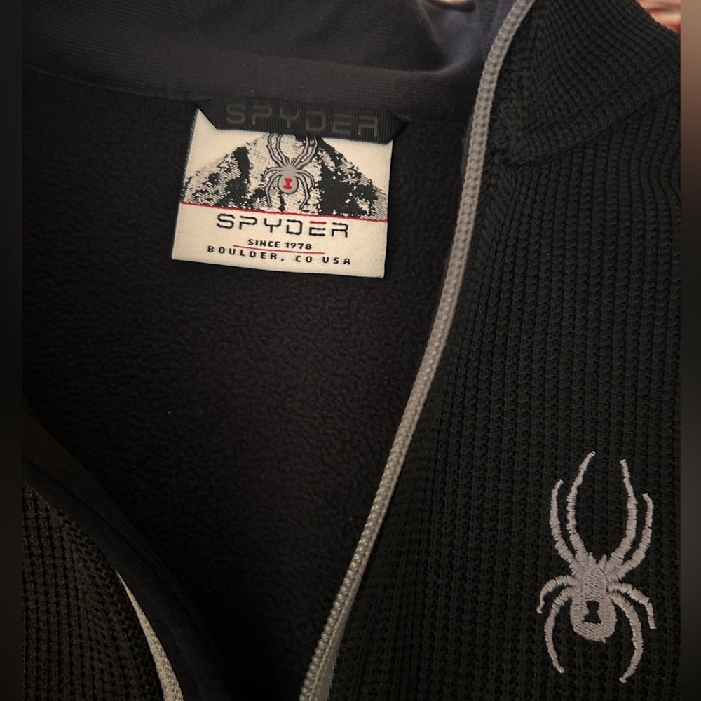 Large Men’s Spyder Half Zip Jacket/ Sweater Fleece